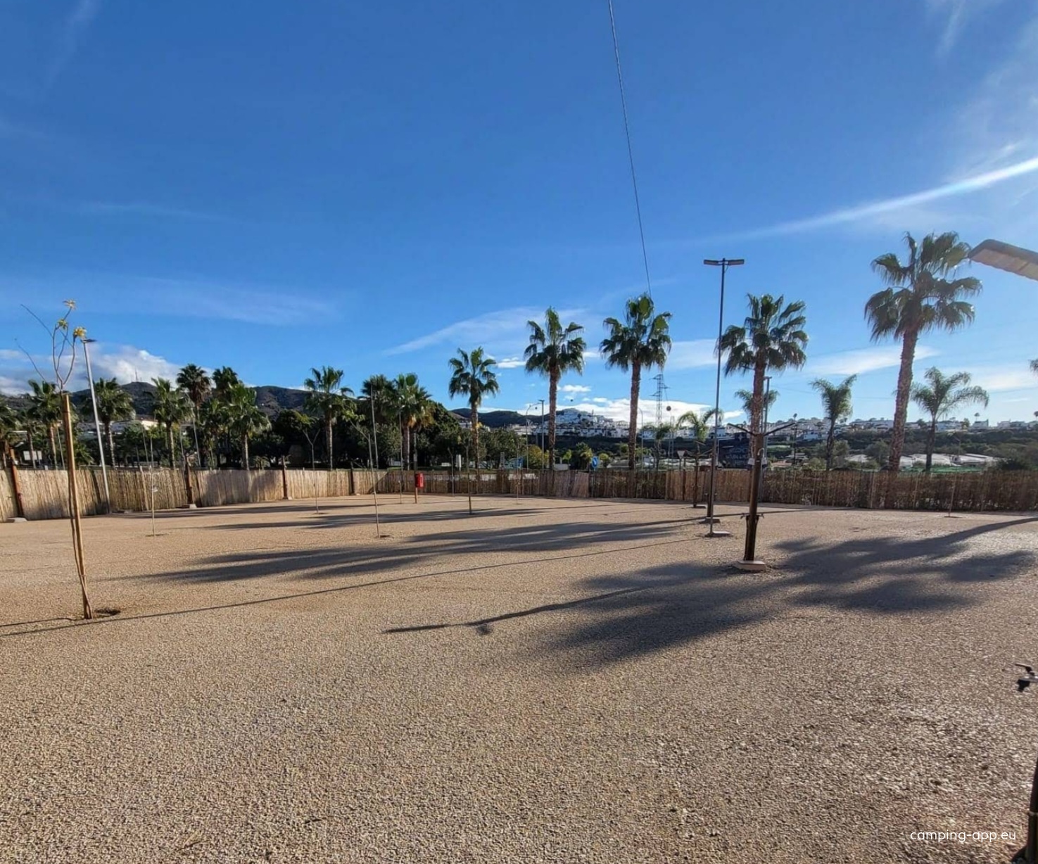 Camper Torrox – Área de Autocaravanas y Caravanas — Camperplads in Torrox