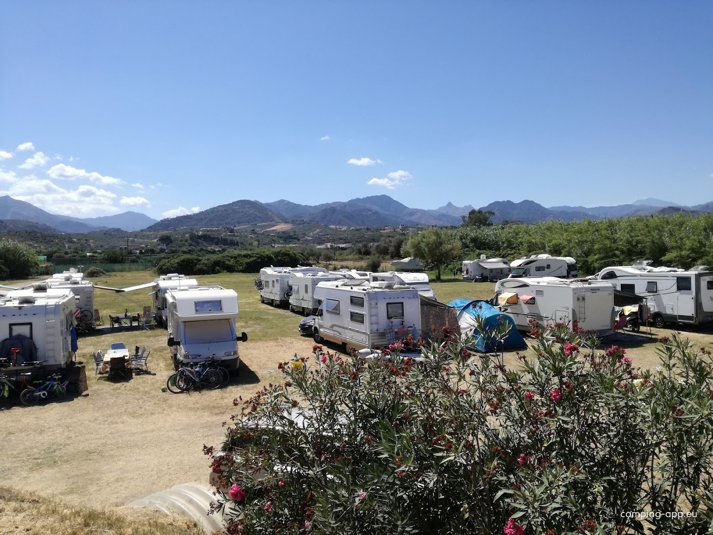 Camper Trinacria — Camperplads in Terme