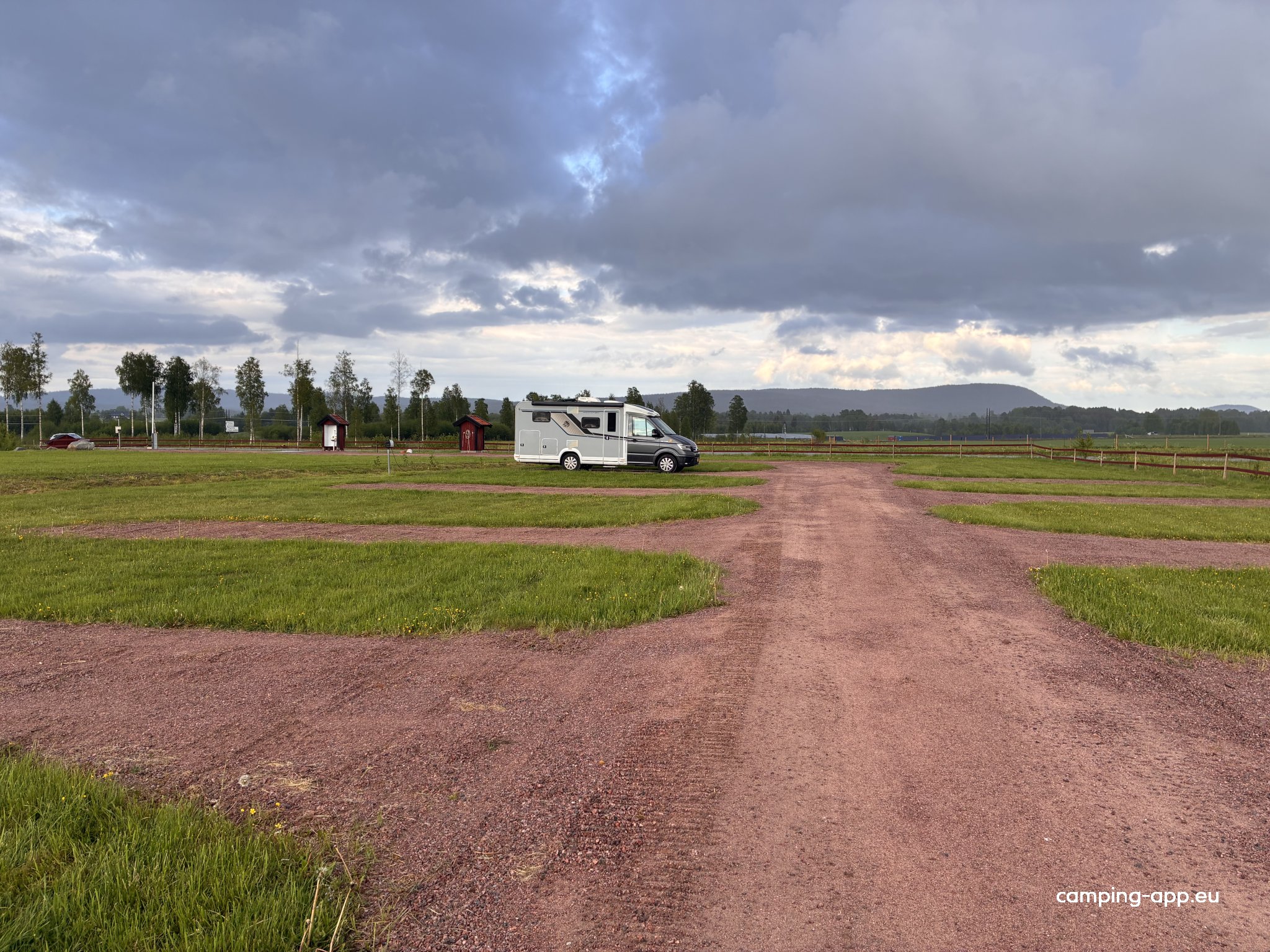 13z2oIbeOp — Camperplads in Bångbovägen
