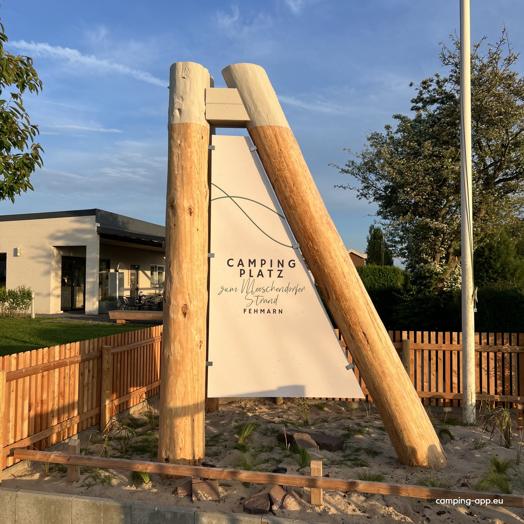 Campingplatz zum Meeschendorfer Strand — Campingplass in Fehmarn
