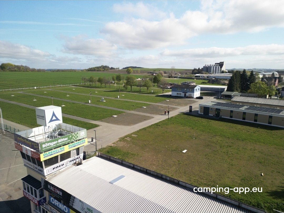 Caravan- und Reisemobilstellplatz Schleizer Dreieck — Photo 4