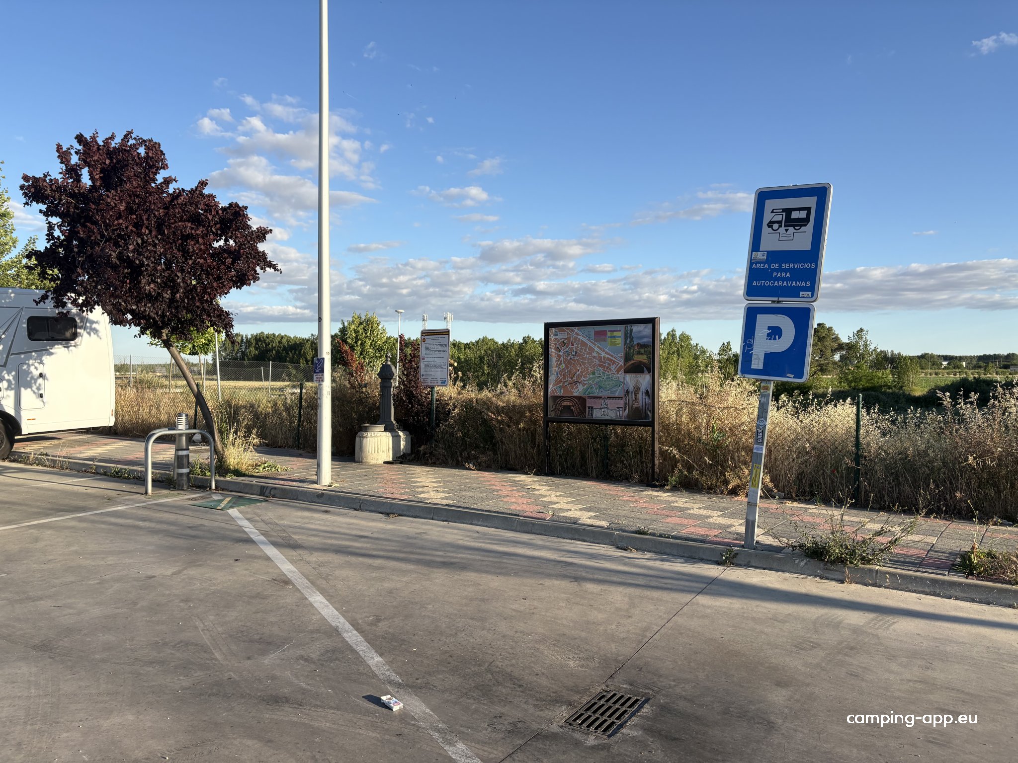 Stellplatz Benavente — Zdjęcie 3