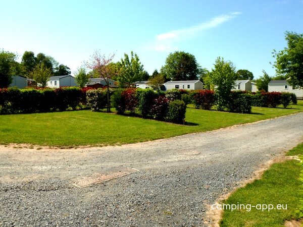 Camping La Rosaraie d'Omaha — Photo 3