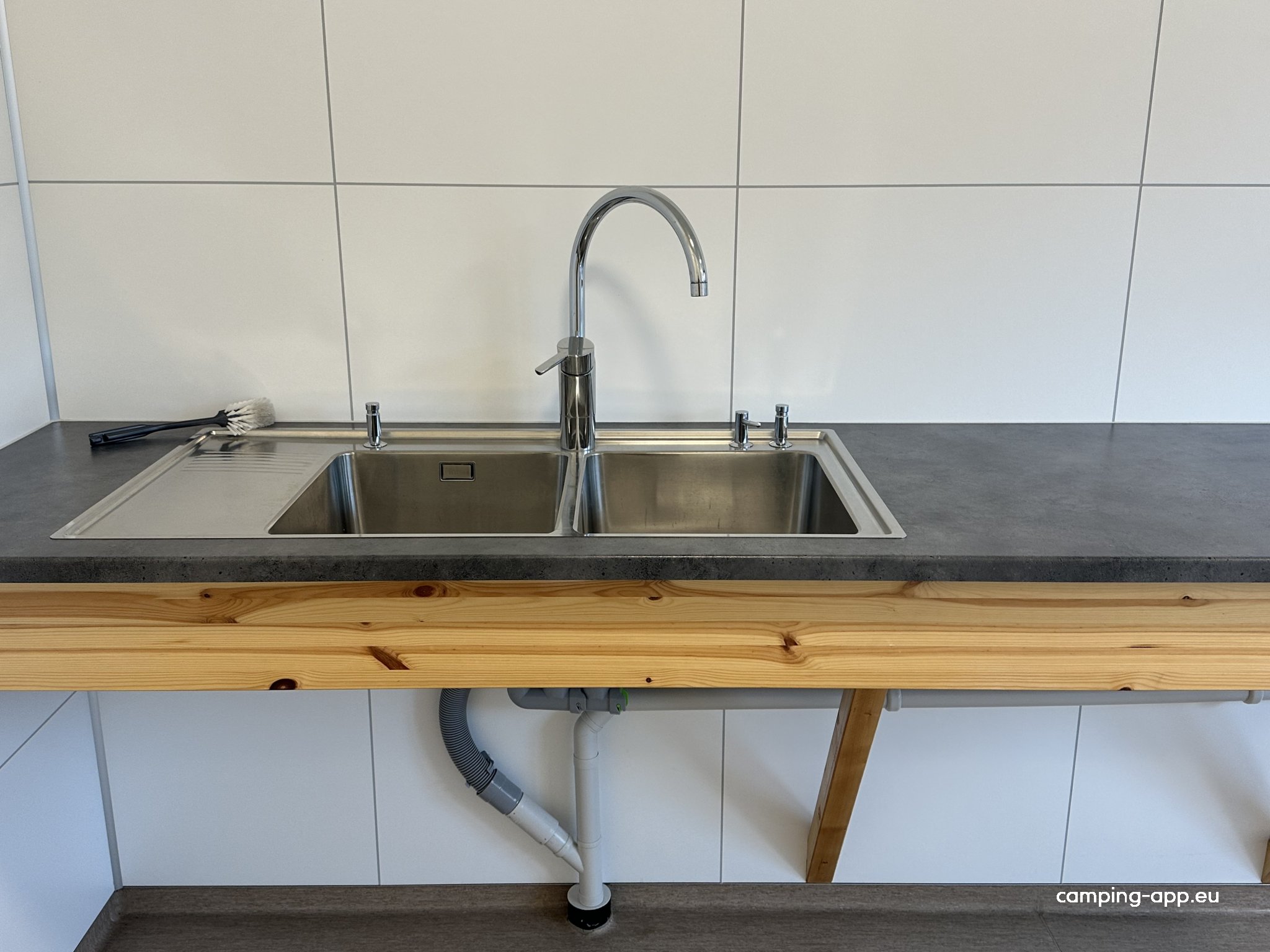Fossberg bobilplass — Foto 4