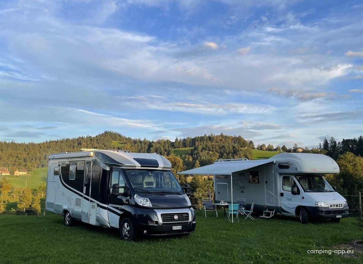 Stellplatz Brunne — Sítio para autocaravanas in Dürrenroth