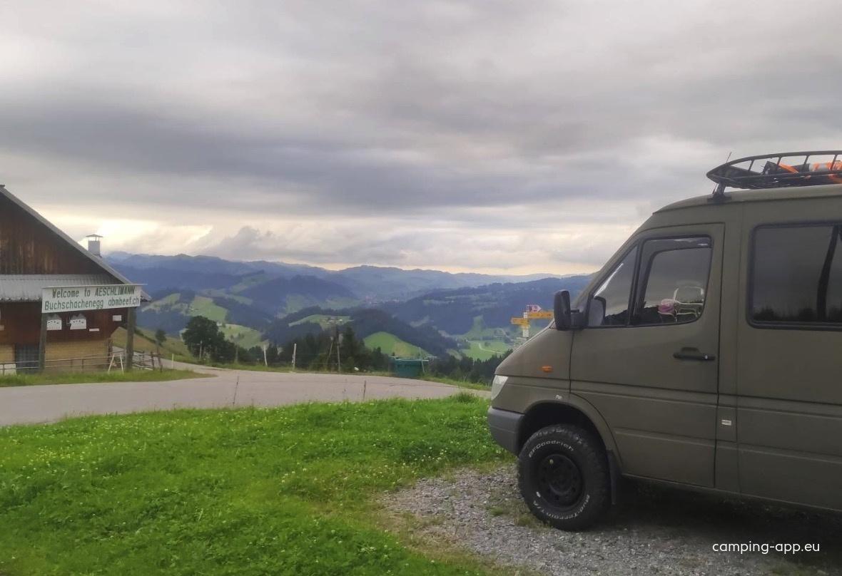 Stellplatz bei ambeef — Campervan Site in Marbach