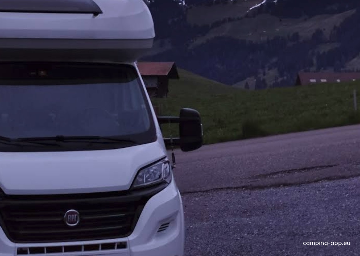 Gasthaus Bergli — Campervan Site in Diemtigen