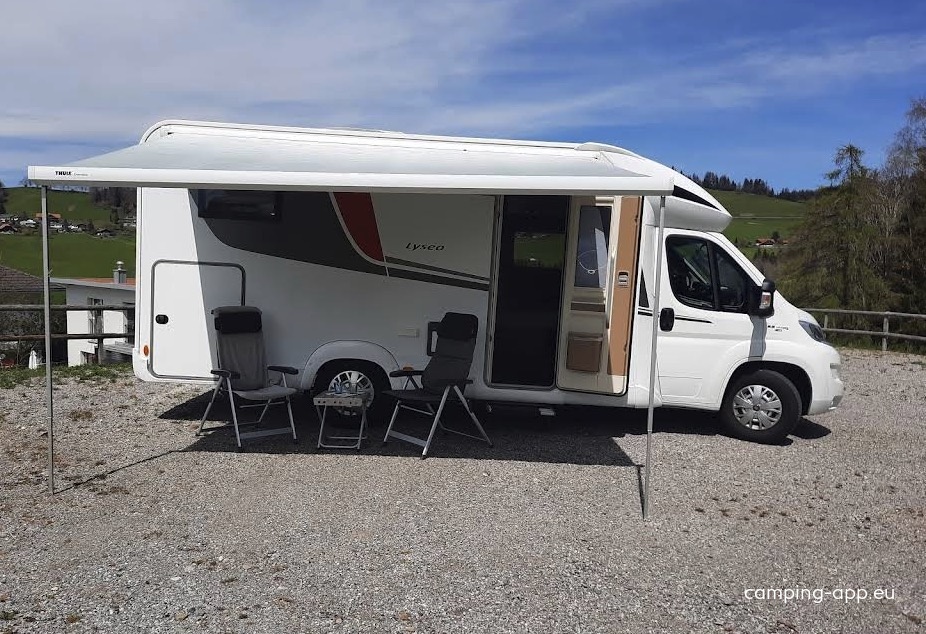 Stellplatz Stockhornblick — Campervan Site in Heiligenschwendi