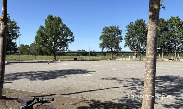 Wohnmobilhafen Camp Storchenfest — Photo 3
