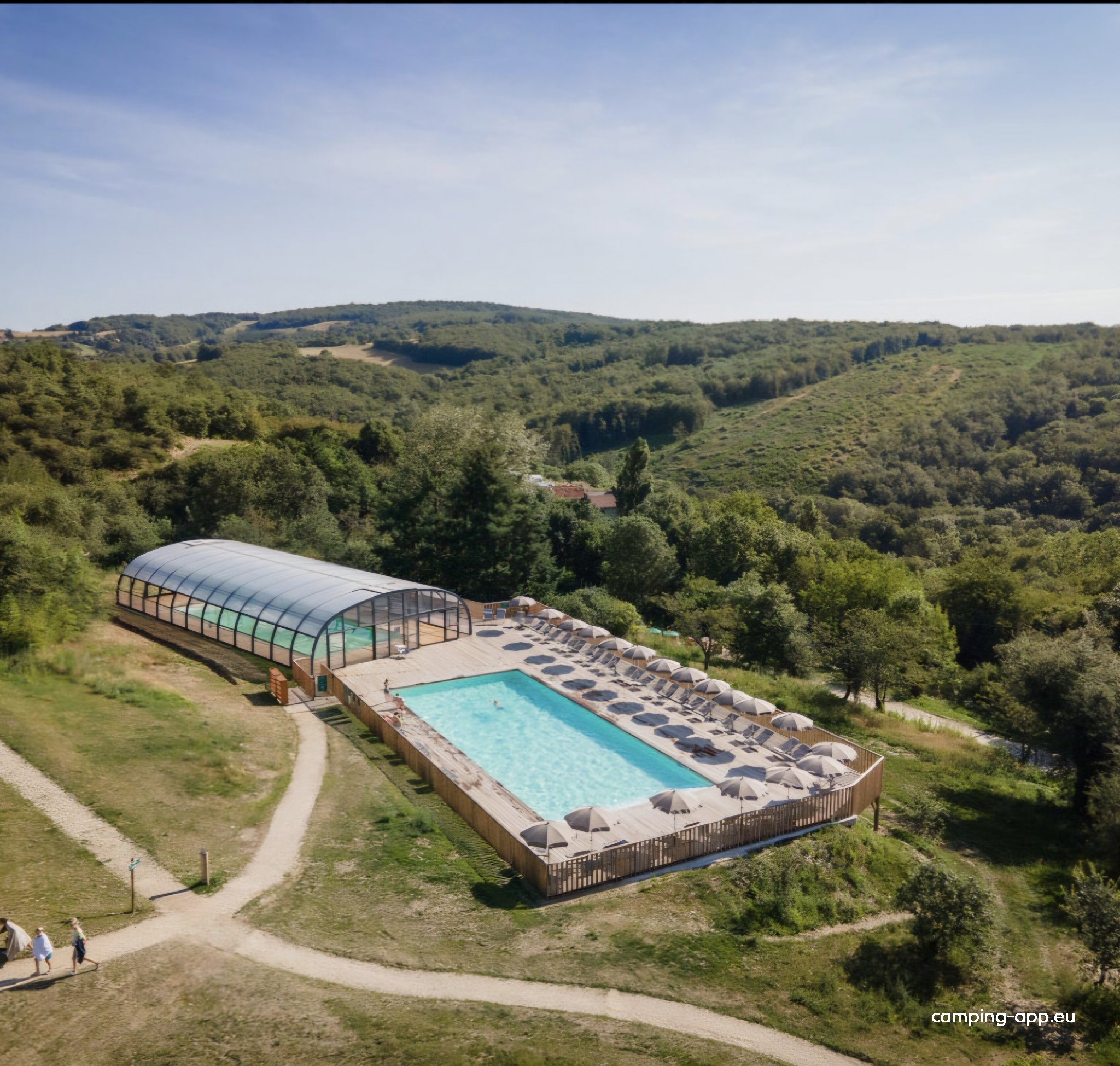 Camping Huttopia Pays de Condrieu — Camping in Tupin-et-Semons