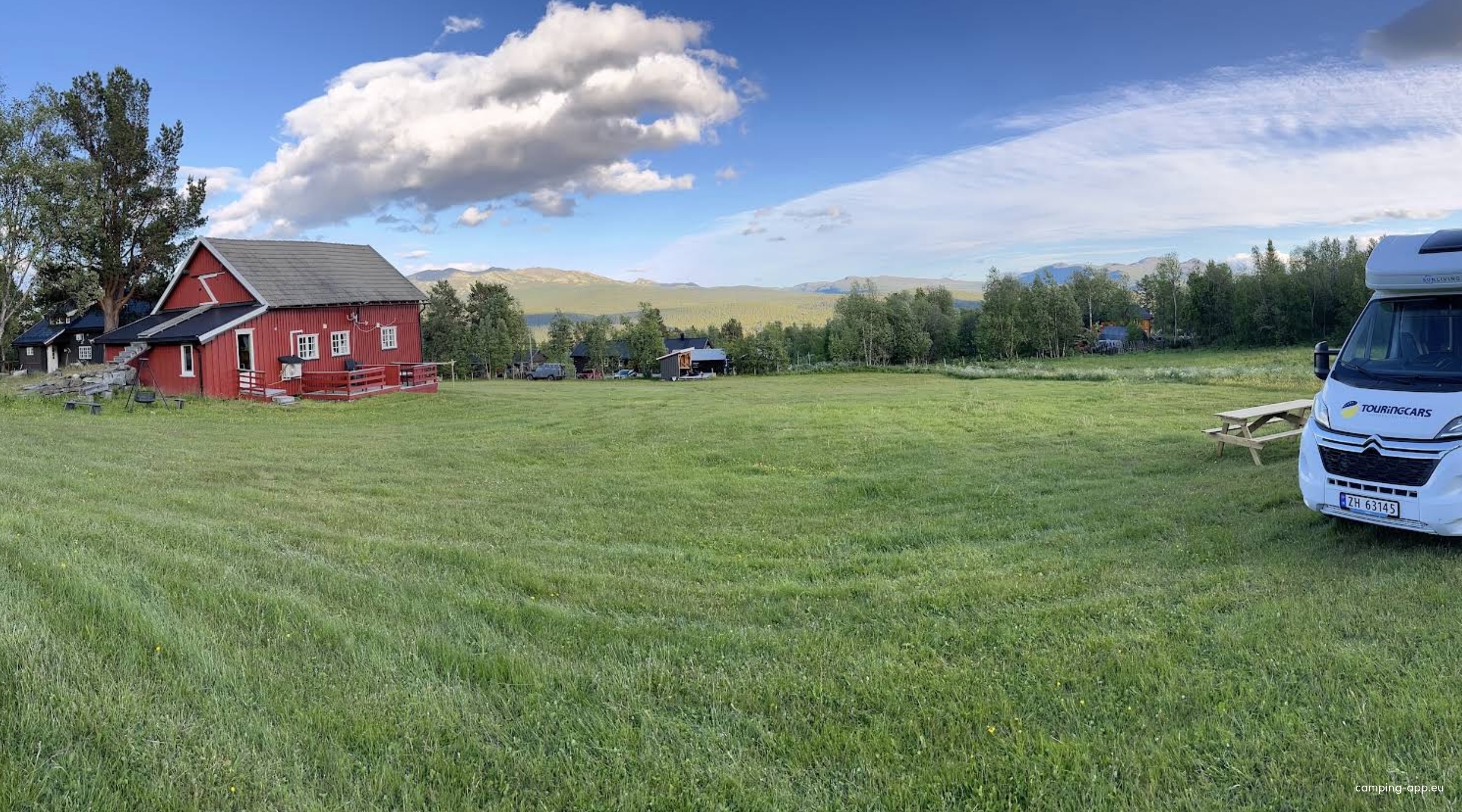 Bustad Hyttetun — Campingplatz in Skåbu