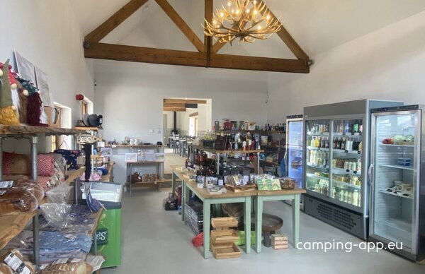 Stoats Farm — Foto 2