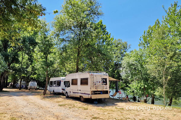 Autocamp Greenpark — Foto 4