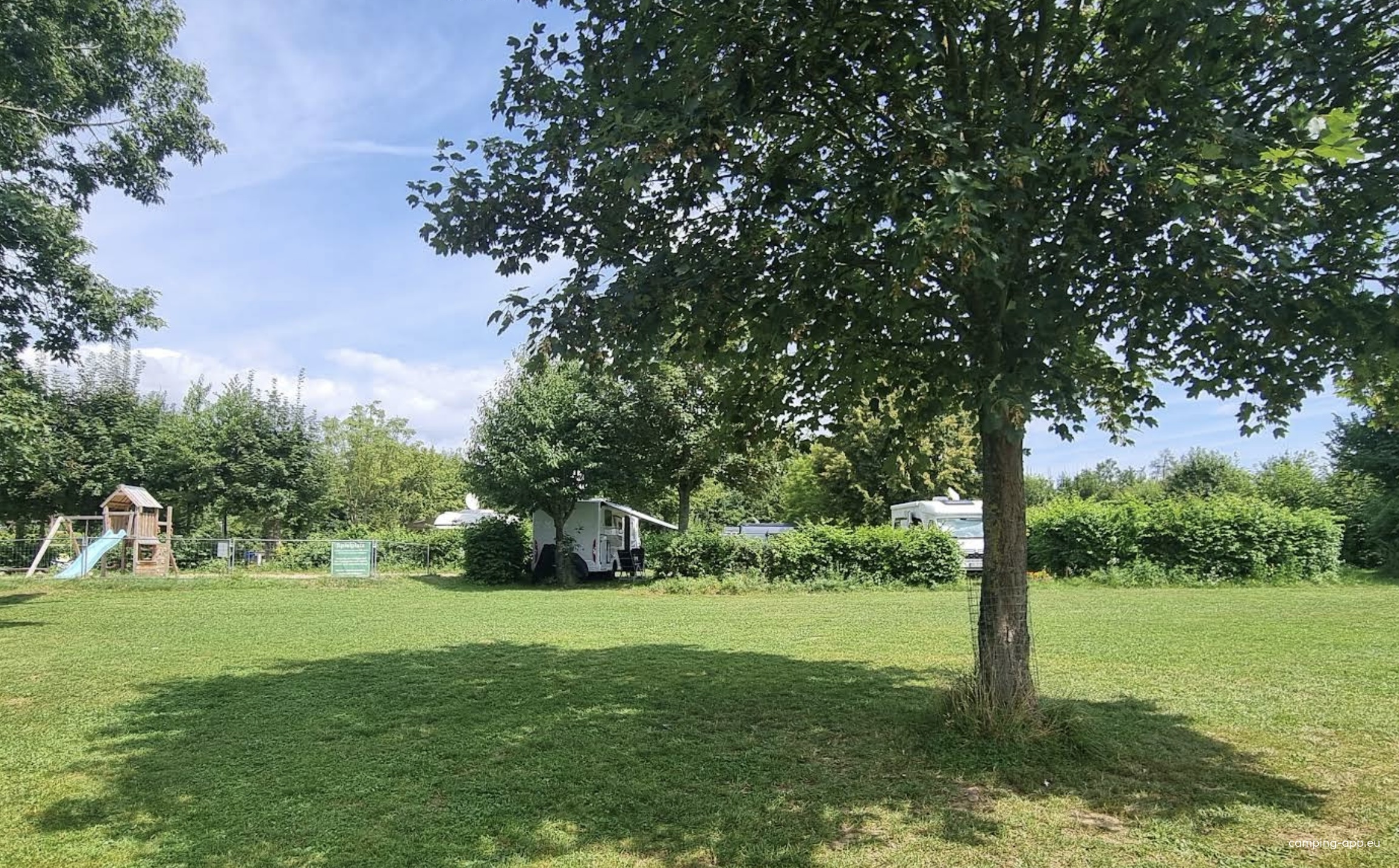 Campingplatz Friedenhain-See — Campingplatz in Parkstetten