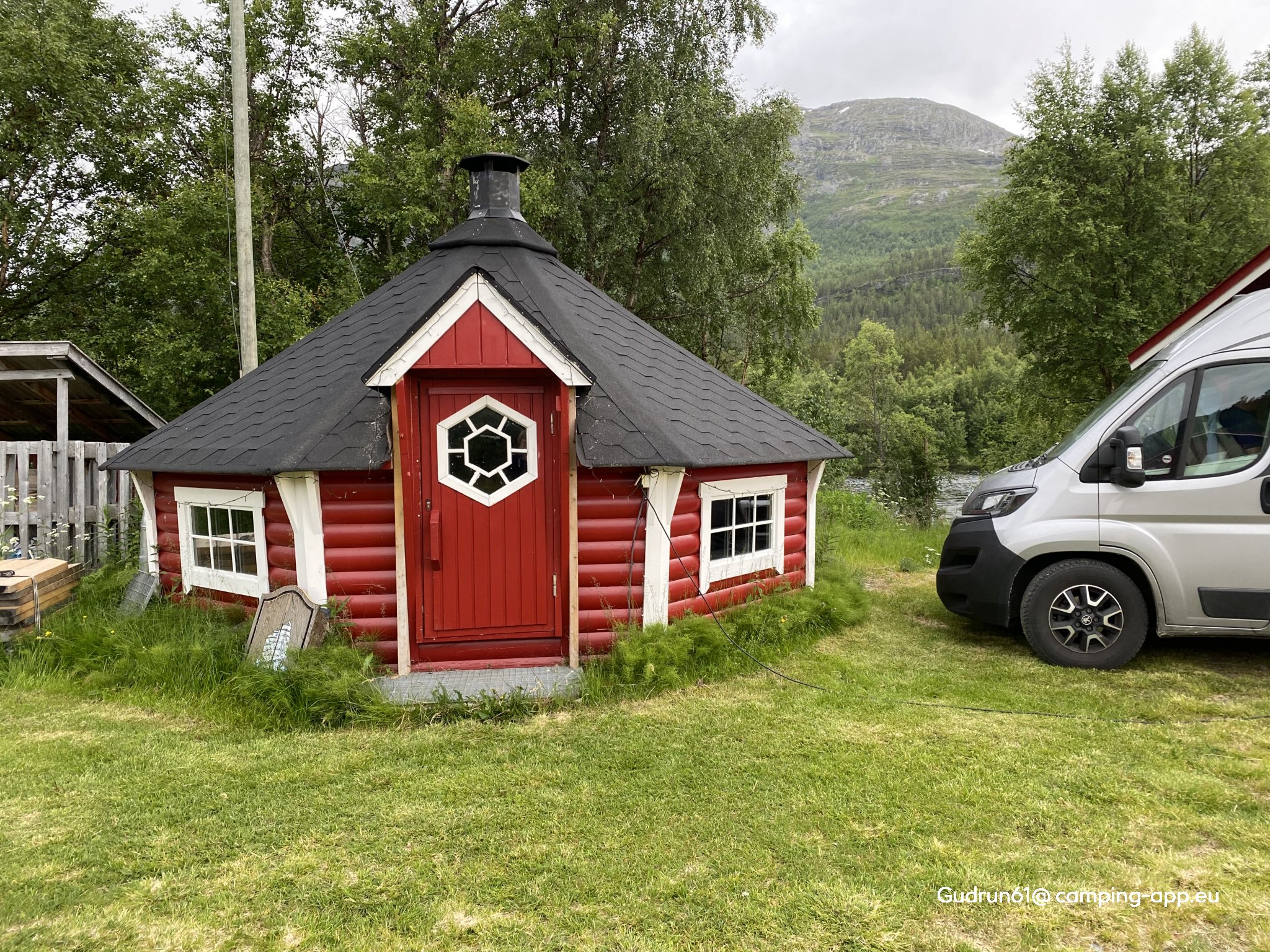 Tronsanes Camping — Kemping in Storslett