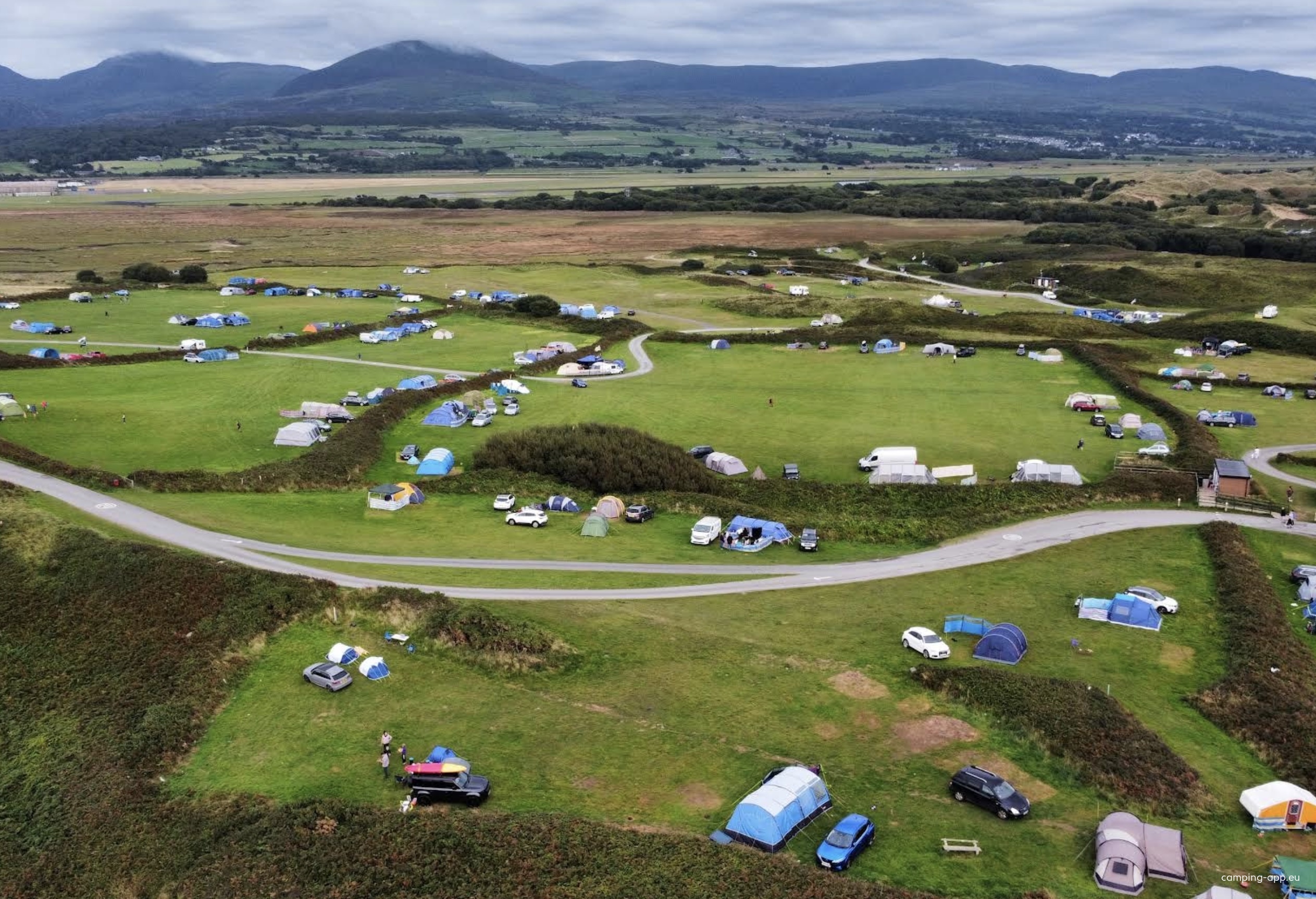 Shell Island — Camping Site in Llandanwg
