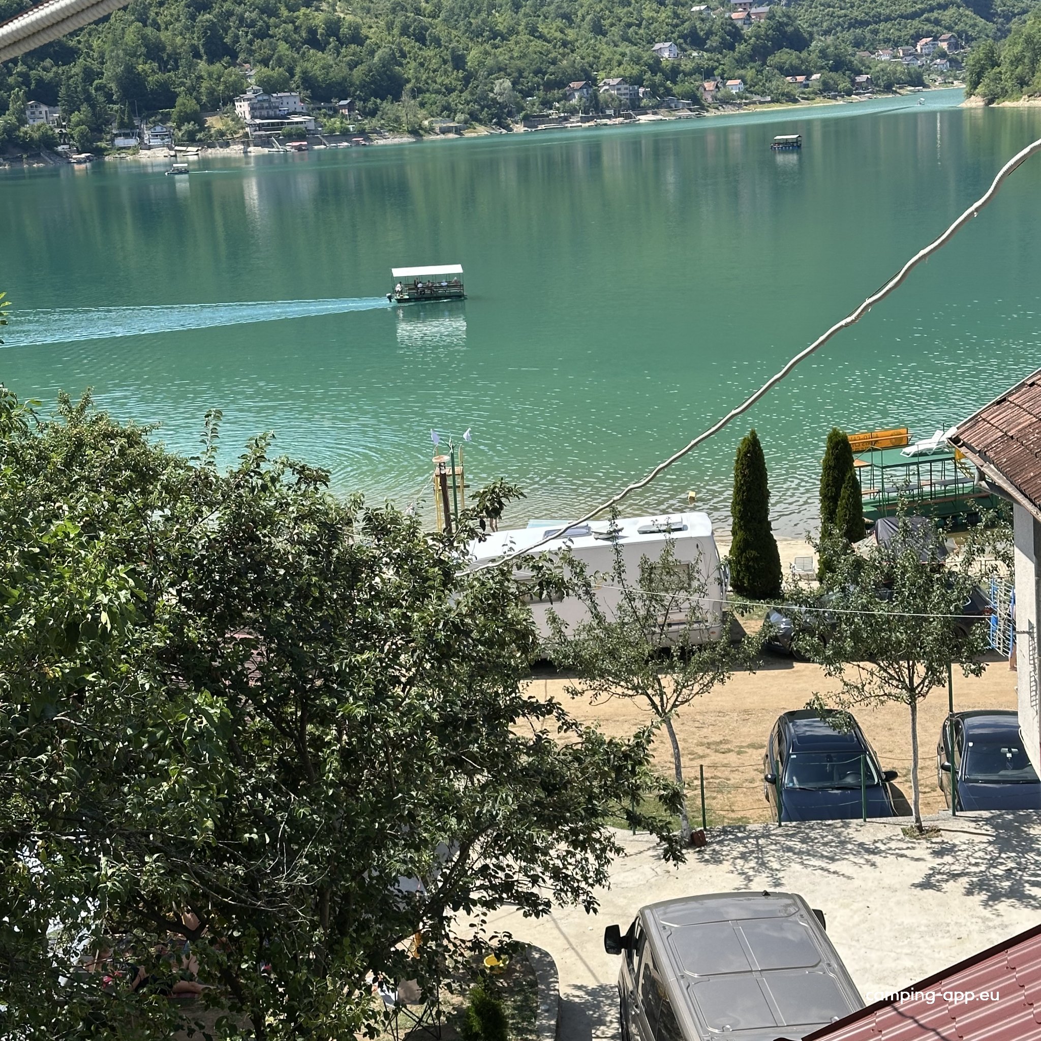 Auto Kamp Miris Ljeta — Campingplatz in Ribići