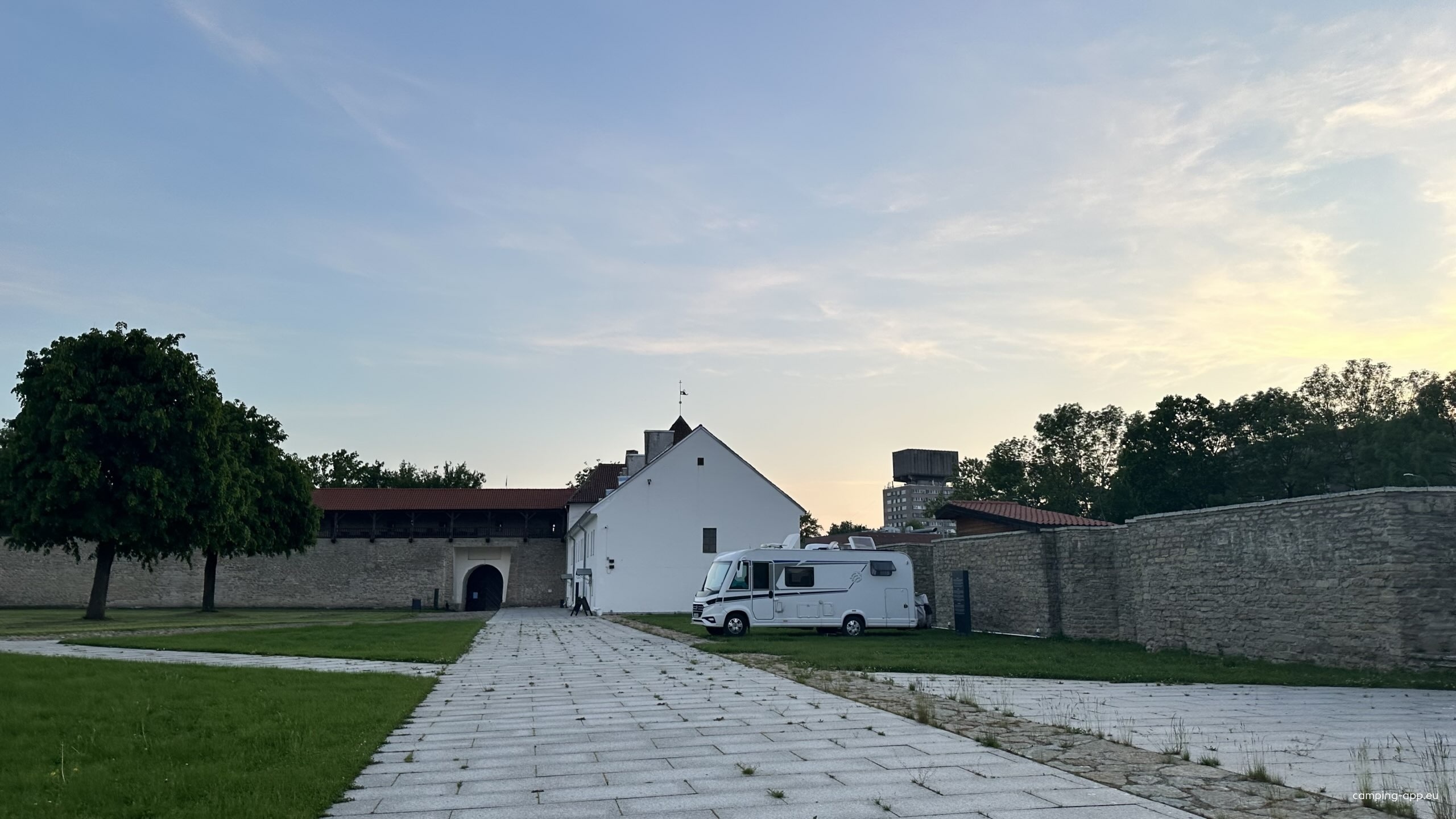 Narva Castle — Camperplaats in Narva