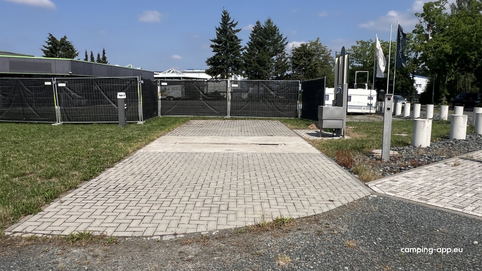 Sonnenterrasse Caravanpark Pirna — Foto 6