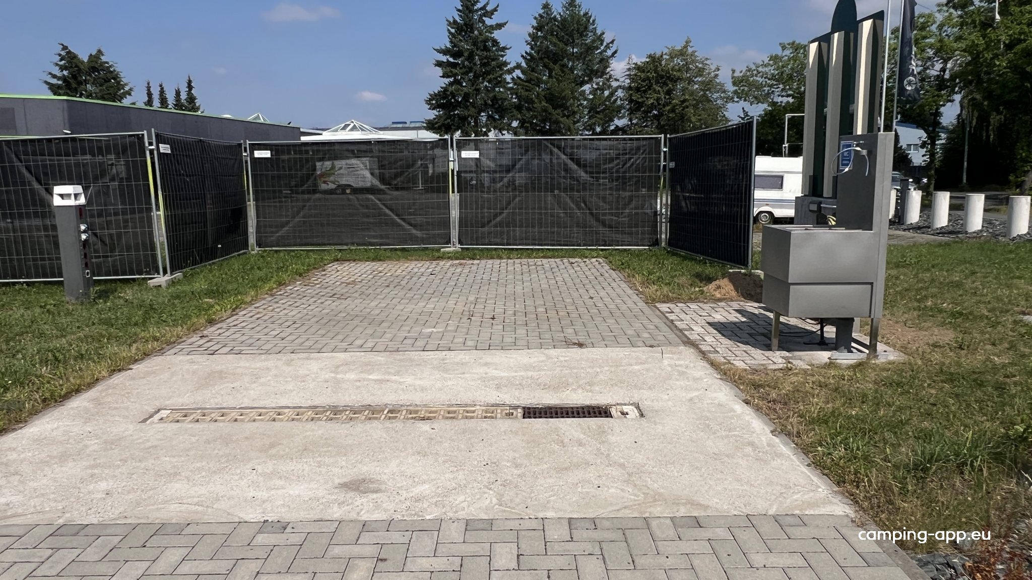 Sonnenterrasse Caravanpark Pirna — Foto 4