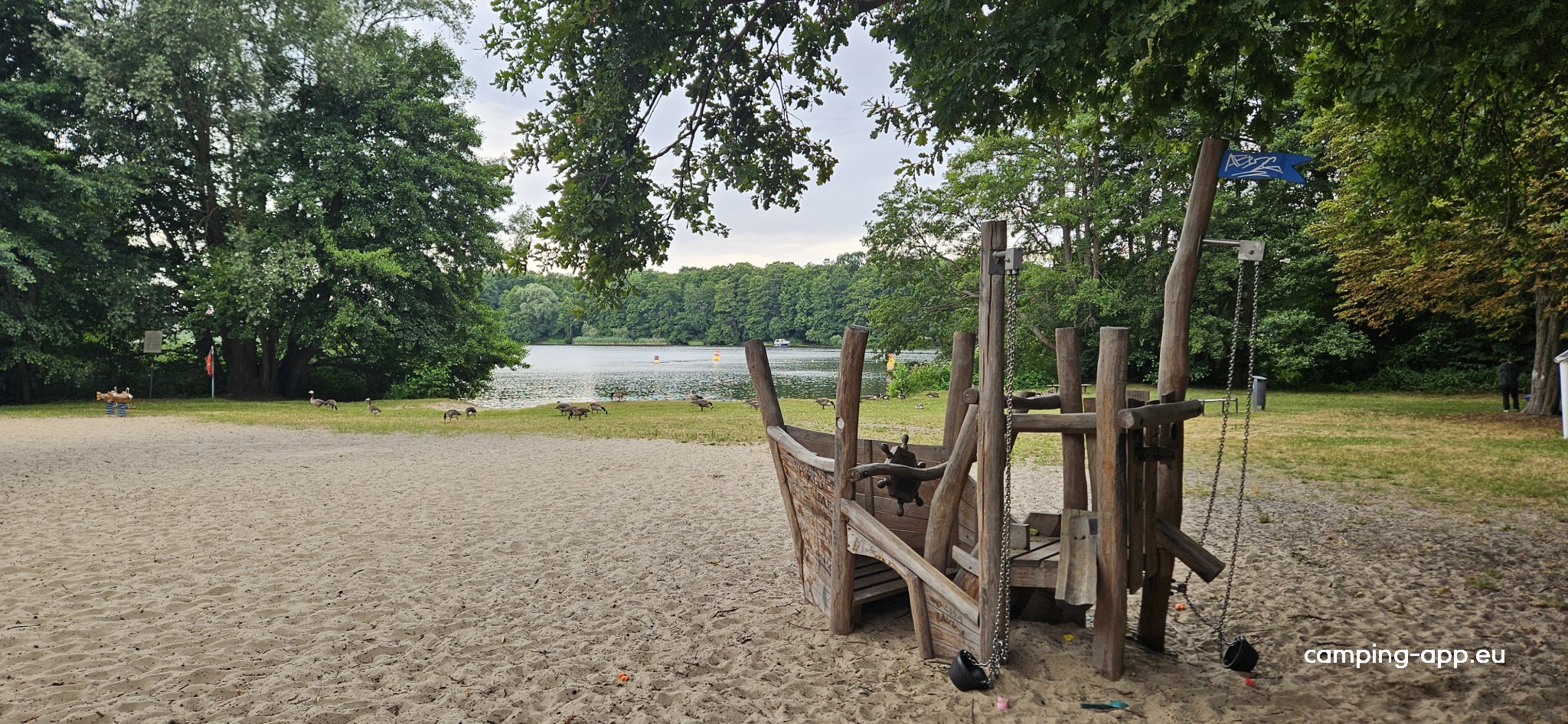 Tagesparkplatz Weißer Strand — Foto 4