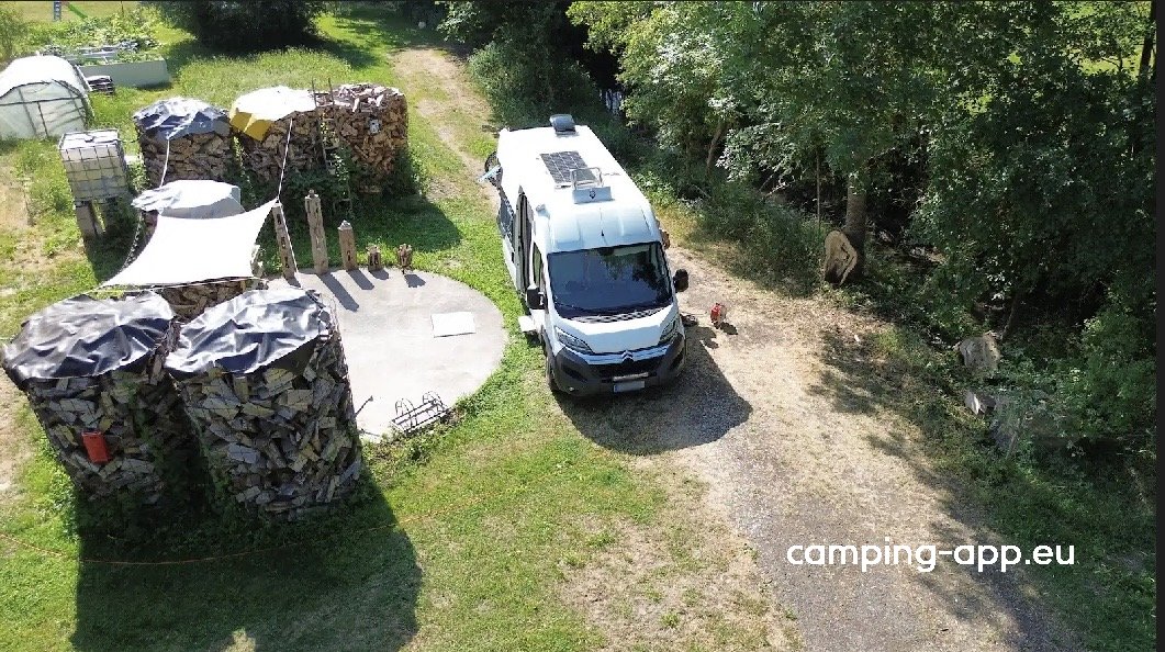Zum Wohnbachtroll — Em terreno privado in Diebach