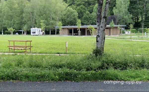 Camping municipal la chantellerie — Zdjęcie 3