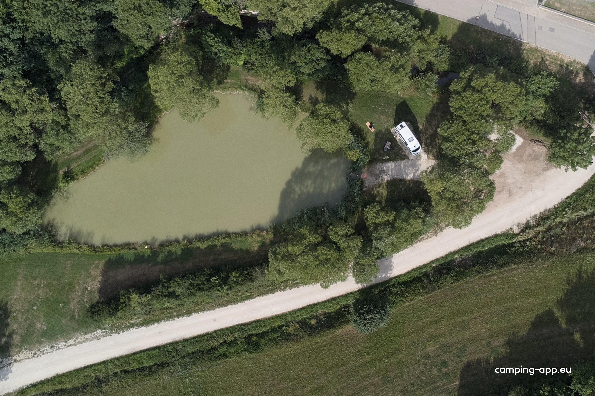 Stellplatz Gundelsheimer Weiher — Foto 2