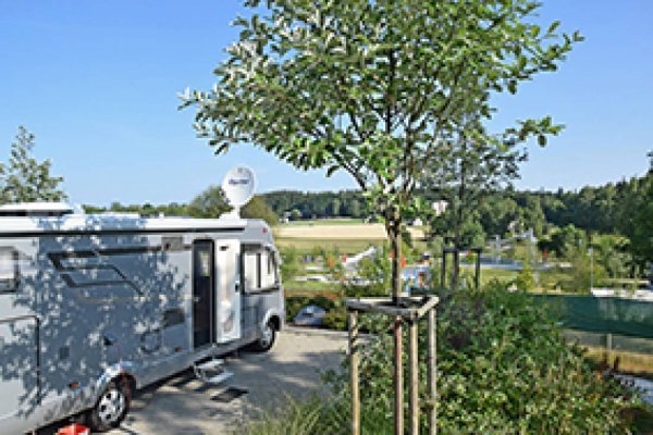 Wohnmobilstellplatz an der Therme Bad Steben — Photo 3