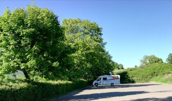 Übernachtungsparkplatz Thallichtenberg — Campervan Site in Körborn