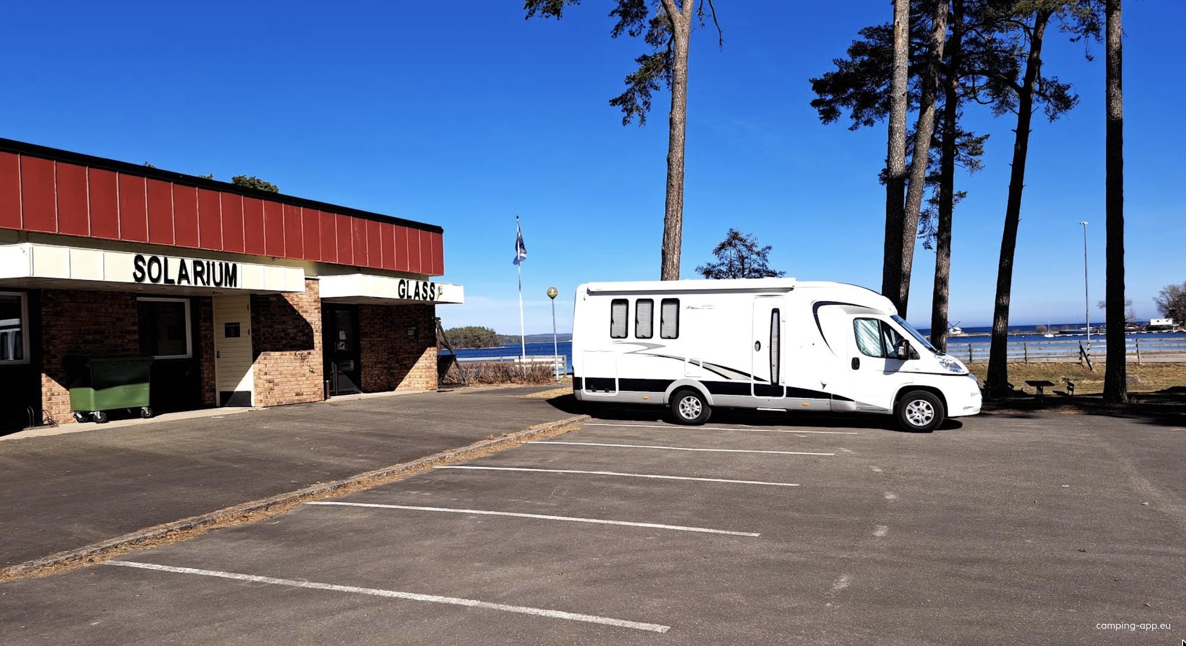 Hotell Wettern — Ställplats in Karlsborg
