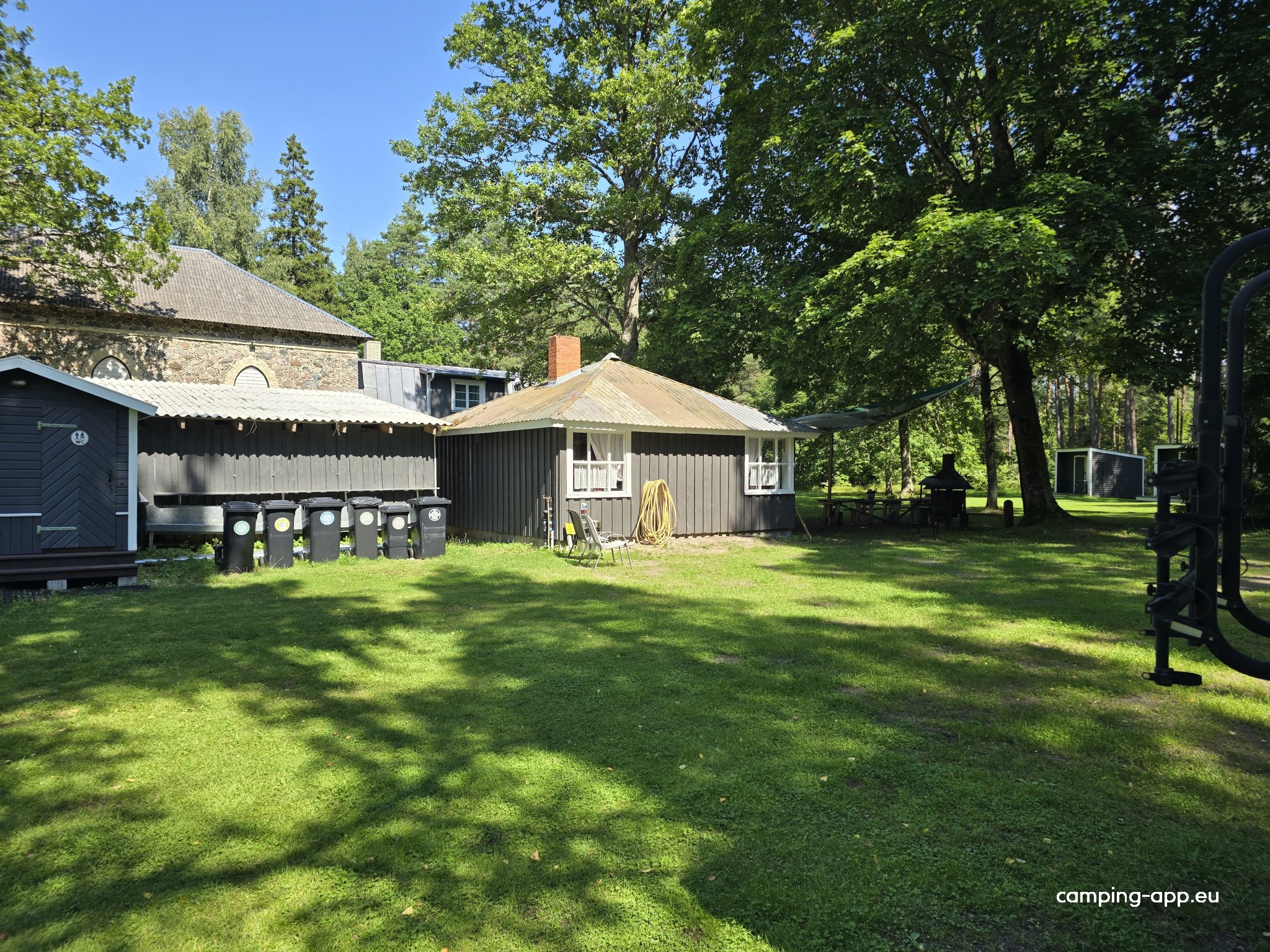 Uki Motohome & Caravanpark — Foto 5