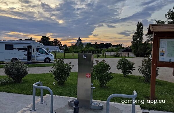 Aire de camping-car Nibelle