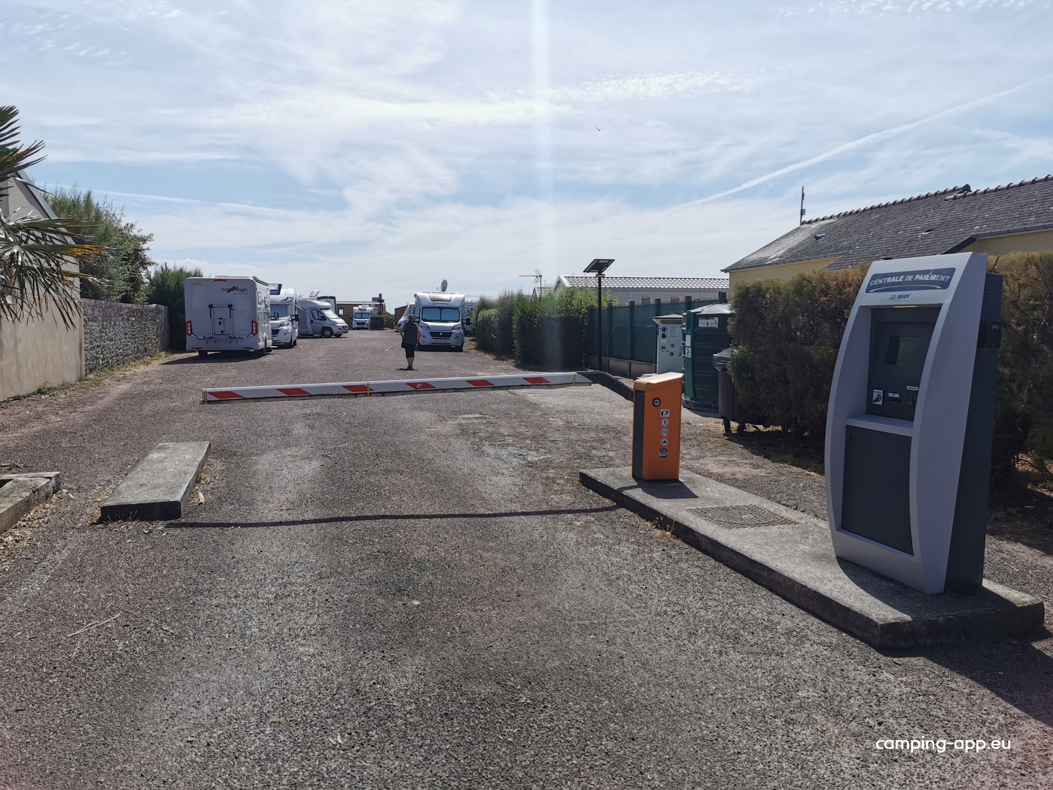 Sur L'Aire De Camping-Car De Saint-Vaast-la-Hougue — Fotografie 4