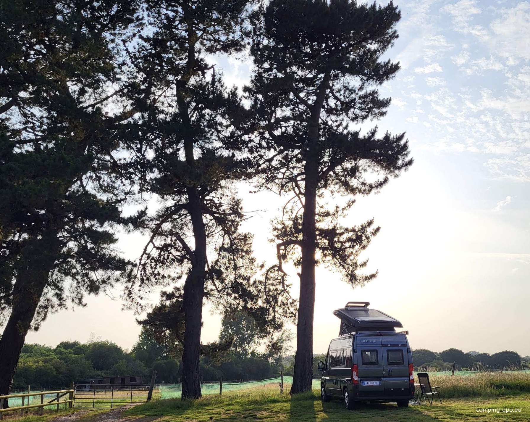 Pub & Restaurant Seven Stars — Camping in Wareham