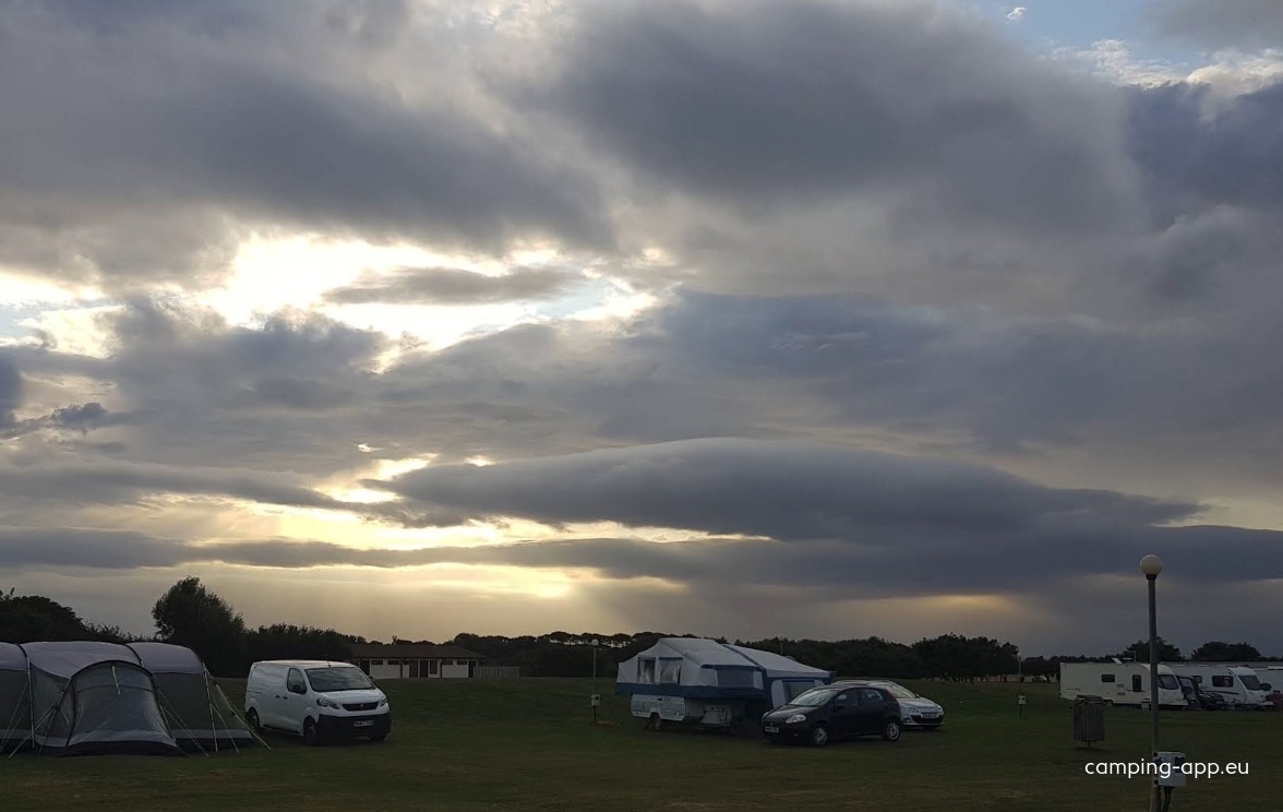 Cliff Top Caravan Park — Stellplatz in Driffield