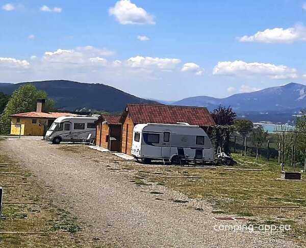 Camping Artieda — Foto 3