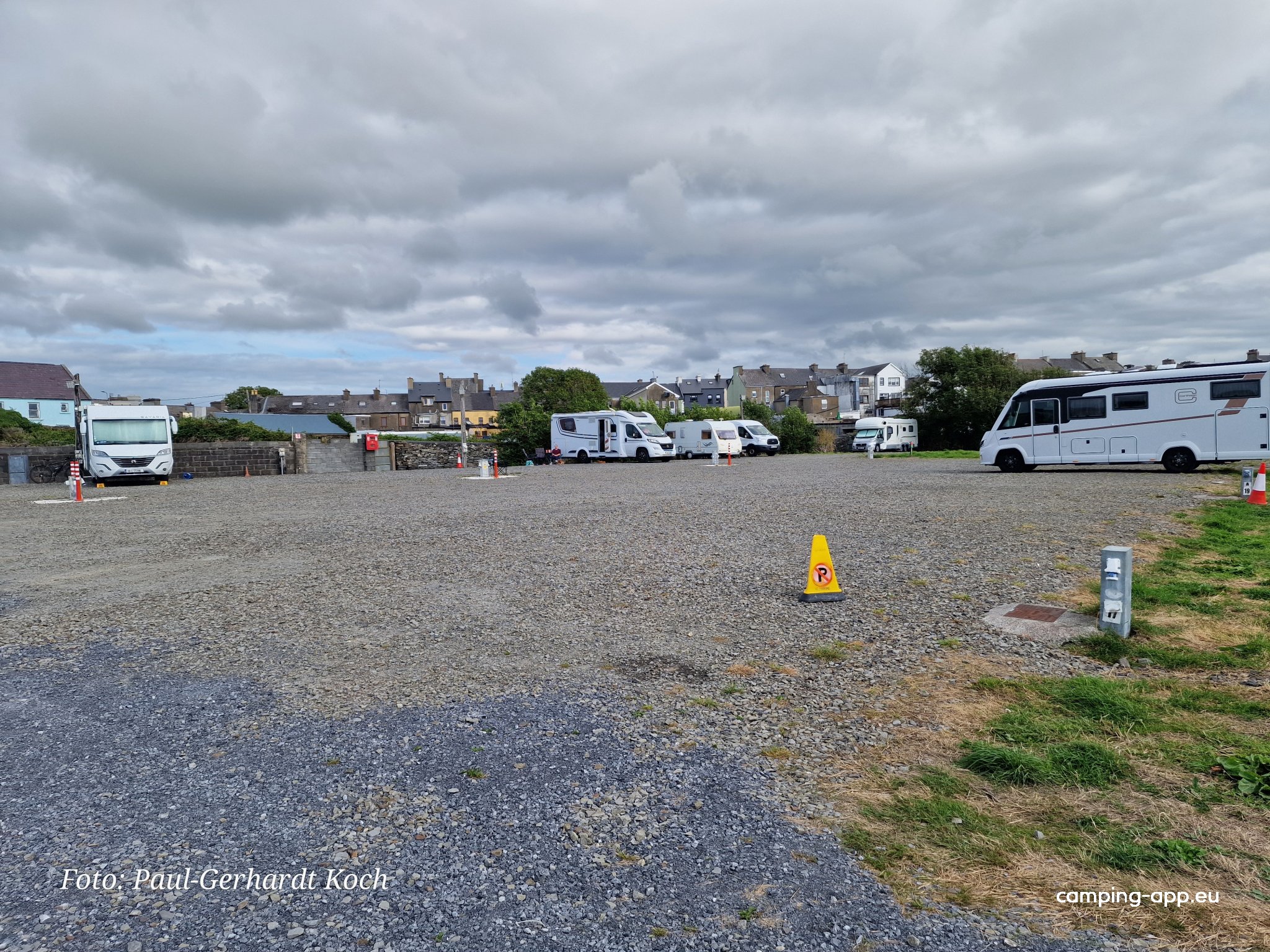 Tom Malone Pub Parking — Sítio de acampamento in West Clare Municipal District