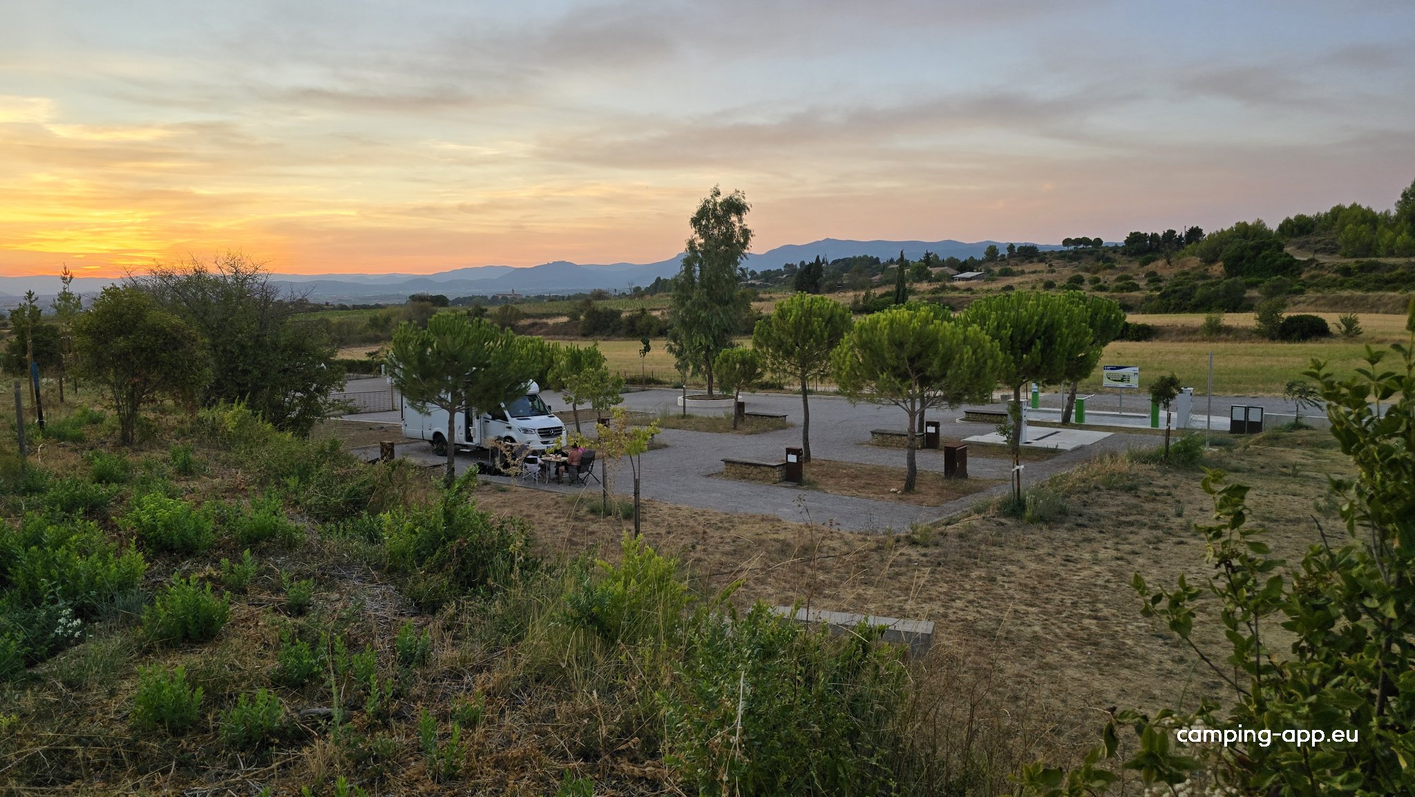 Stellplatz Gignac – Les Oliviers (Hérault) — Sp. parking dla kamperów in Gignac