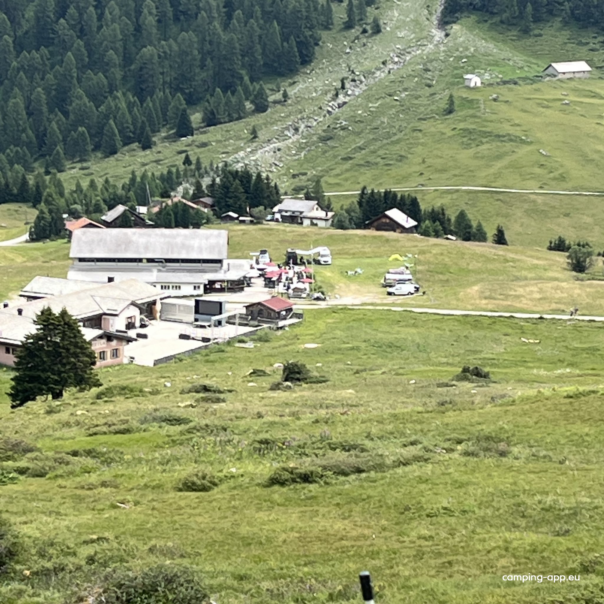 Camping Muntanela (nur Zelt + Campervan) — Foto 4