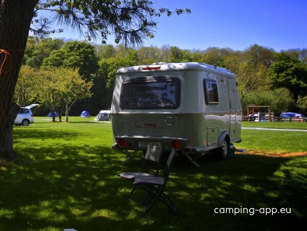Riverside Camping — Fotografie 2