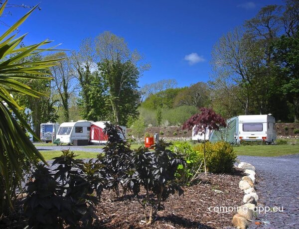 Riverside Camping