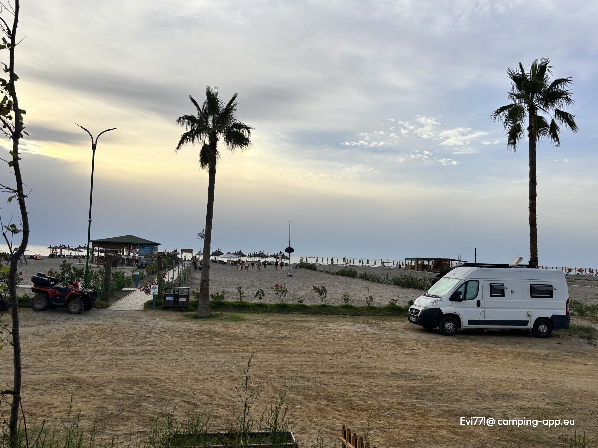 Dream Beach and Camping