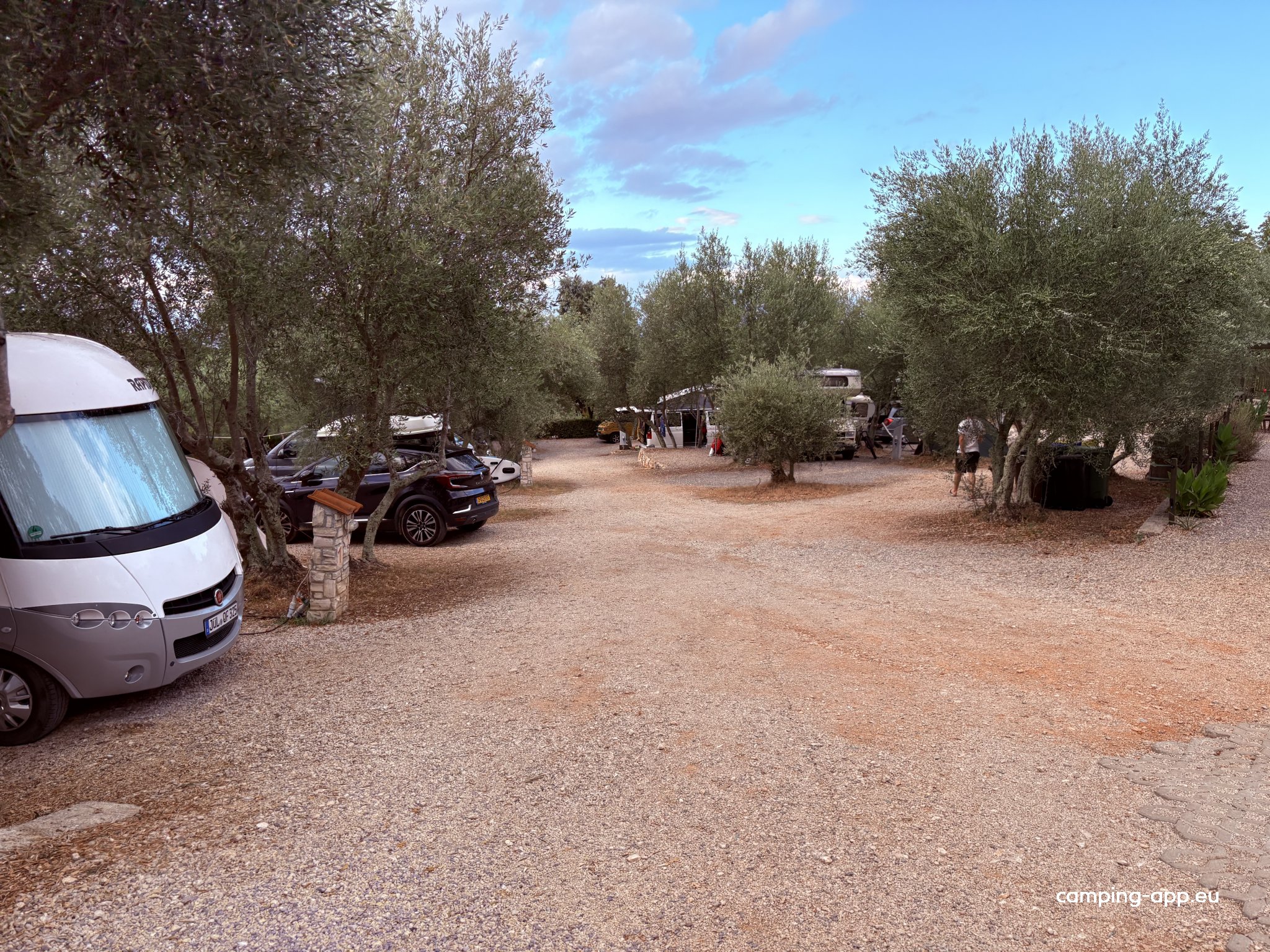 Kamp Mali Raj — Foto 4