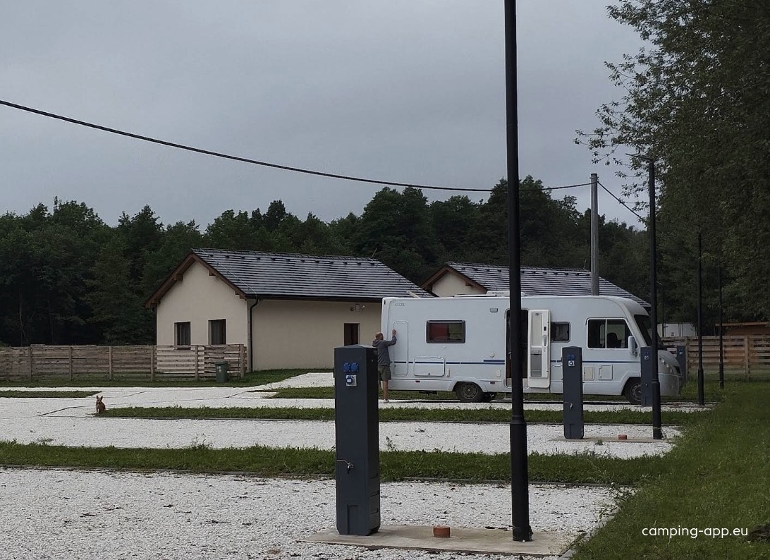 Stellplatz Jeseniki — Sítio para autocaravanas in Bělá pod Pradědem