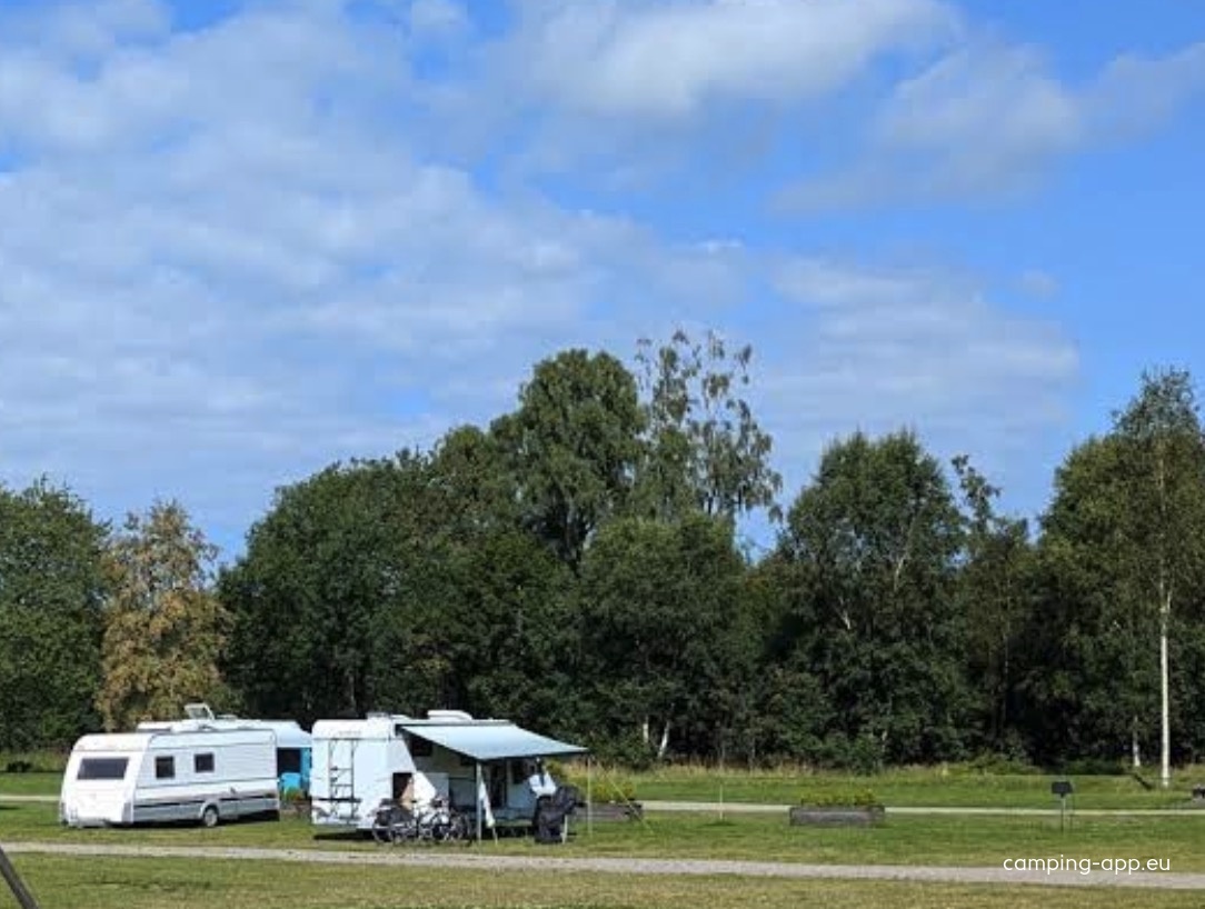 Lyserna Ställplats — Area Autocaravanas in Rolfstorp