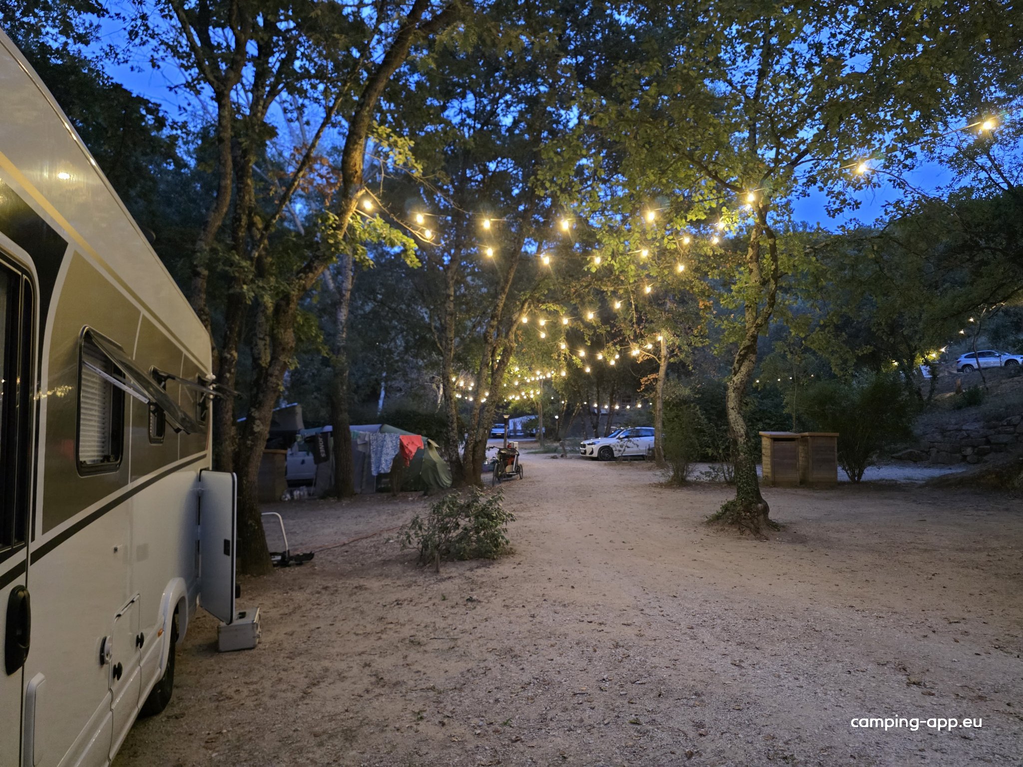 Slow Village La Roque-sur-Cèze — Foto 2
