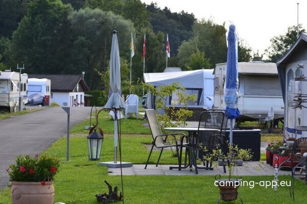 Campingplatz Leutswil — Fotoğraf 3