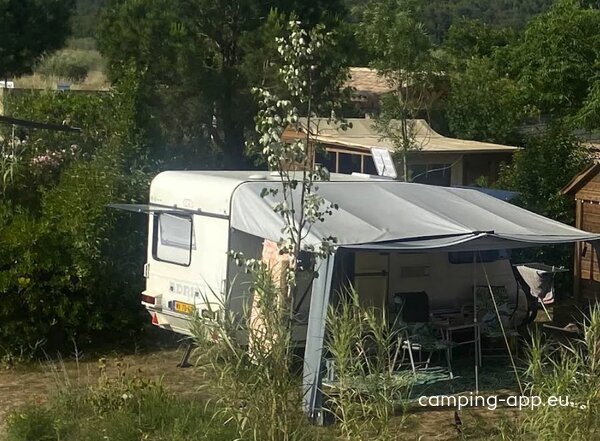 Flower Camping de l’Olivigne **** — Foto 4