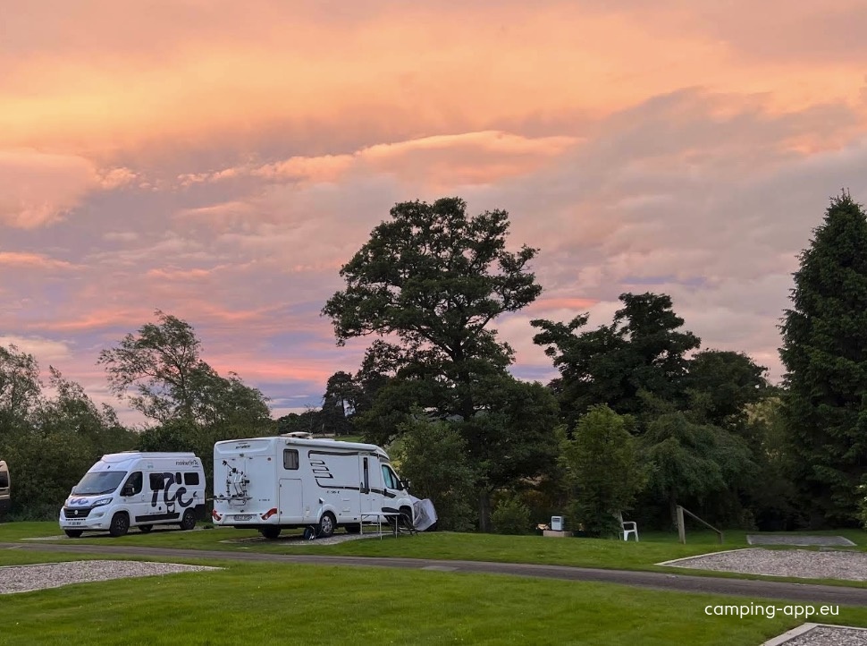 Riverside Caravan Park — Camping in Elgin